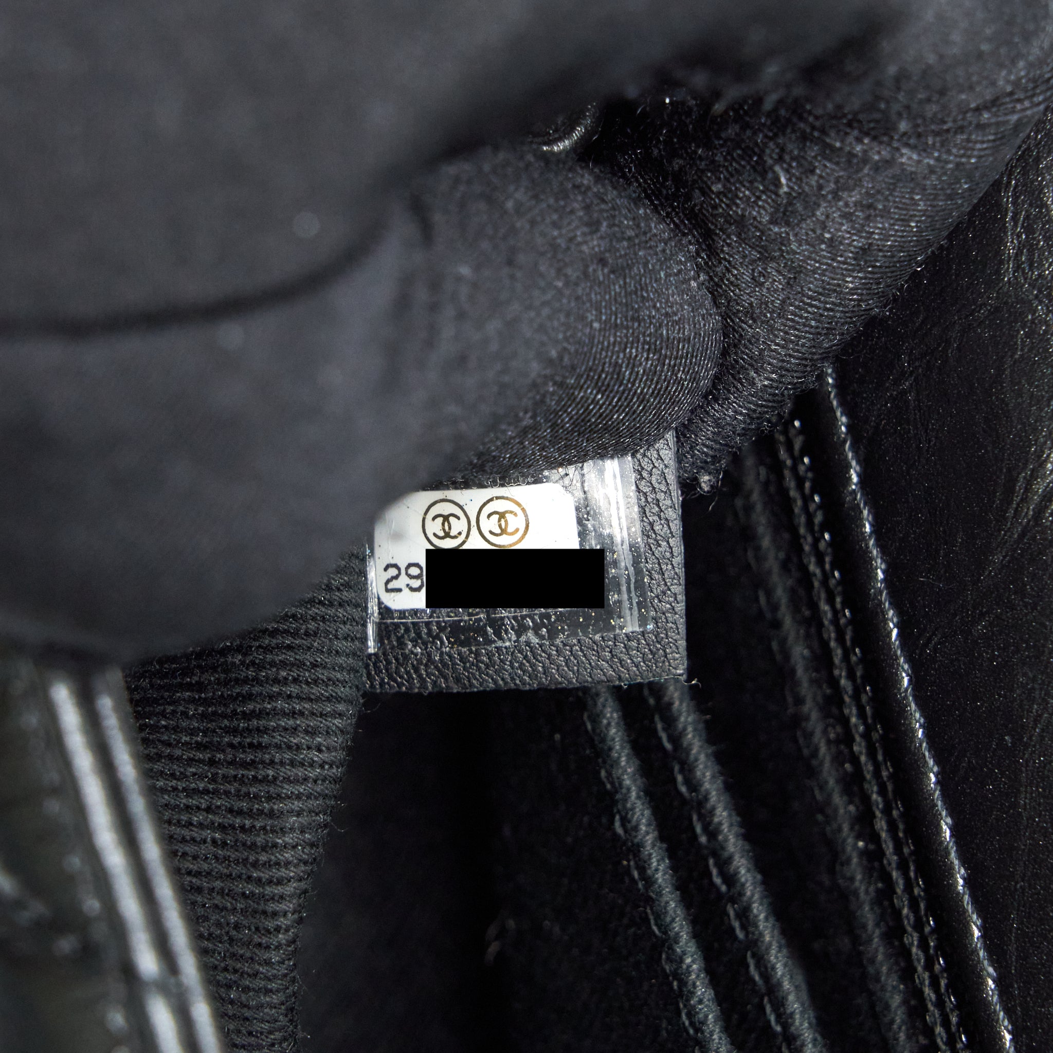 chanel-small-coco-handle-aged-calfskin-so-black-with-black-hardware