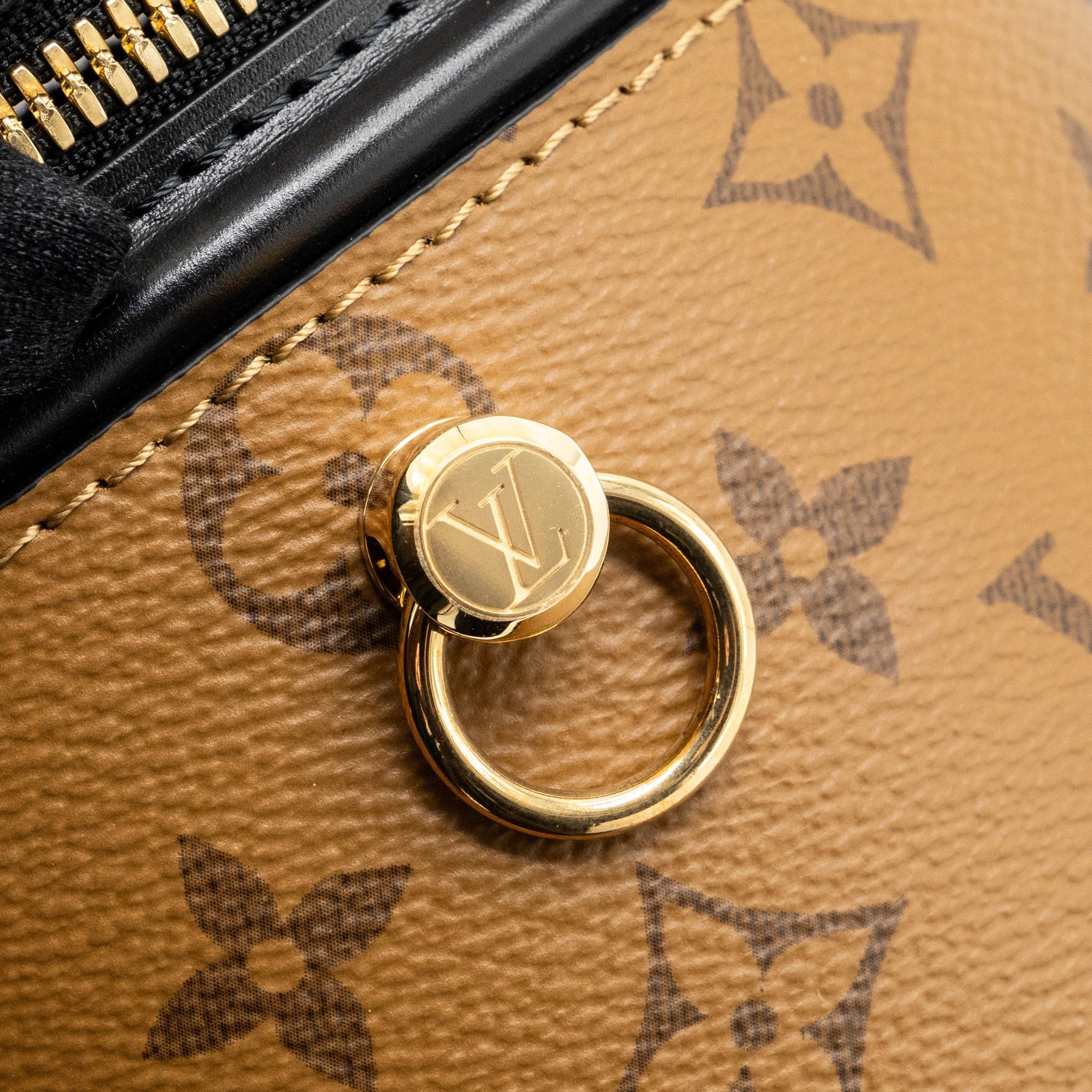 louis-vuitton-cannes-monogram-reverse-canvas-ghw-7