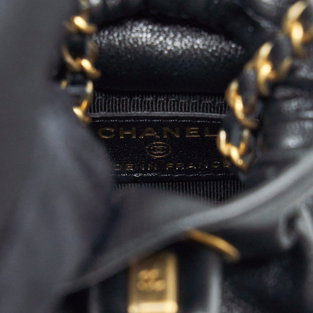 chanel-mini-vanity-pouch-with-chain-lambskin-blac-ghw
