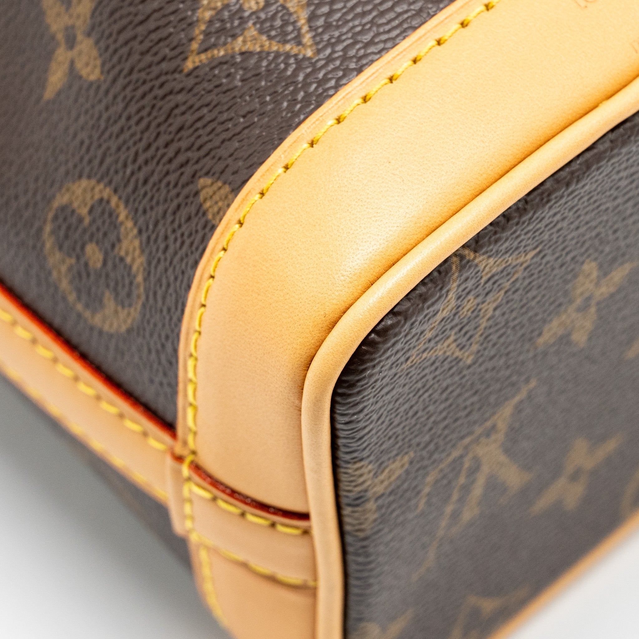 louis-vuitton-nano-noe-monogram-canvas-ghw-15