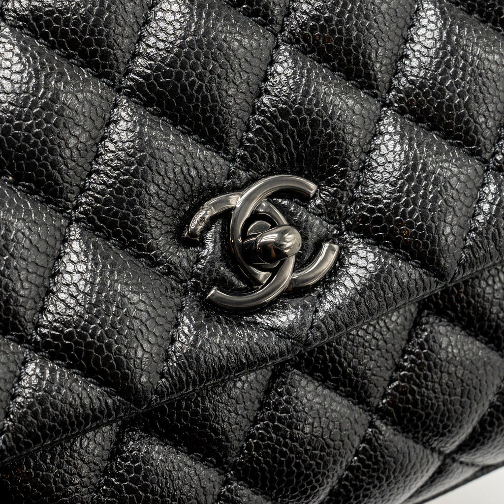 chanel-small-coco-handle-caviar-so-black-with-black-hardware-2