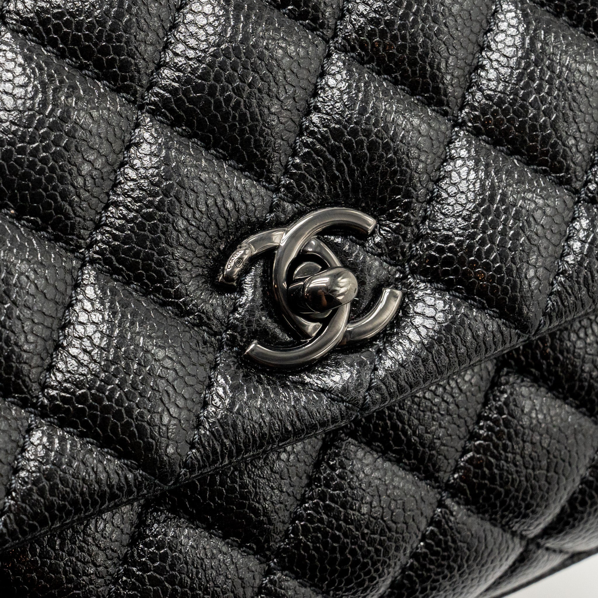 chanel-small-coco-handle-caviar-so-black-with-black-hardware-2