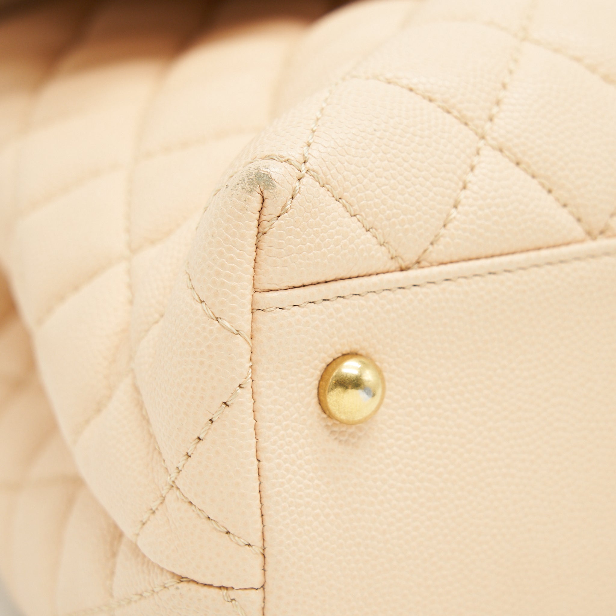 chanel-cavier-medium-coco-handle-flap-bag-beige-ghw