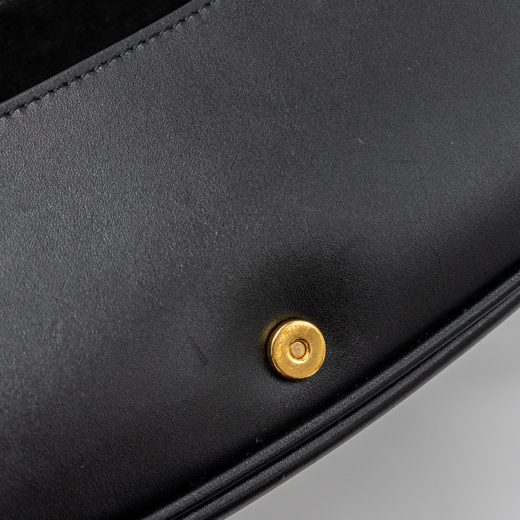 dior-bobby-east-west-bag-box-calfskin-black-ghw