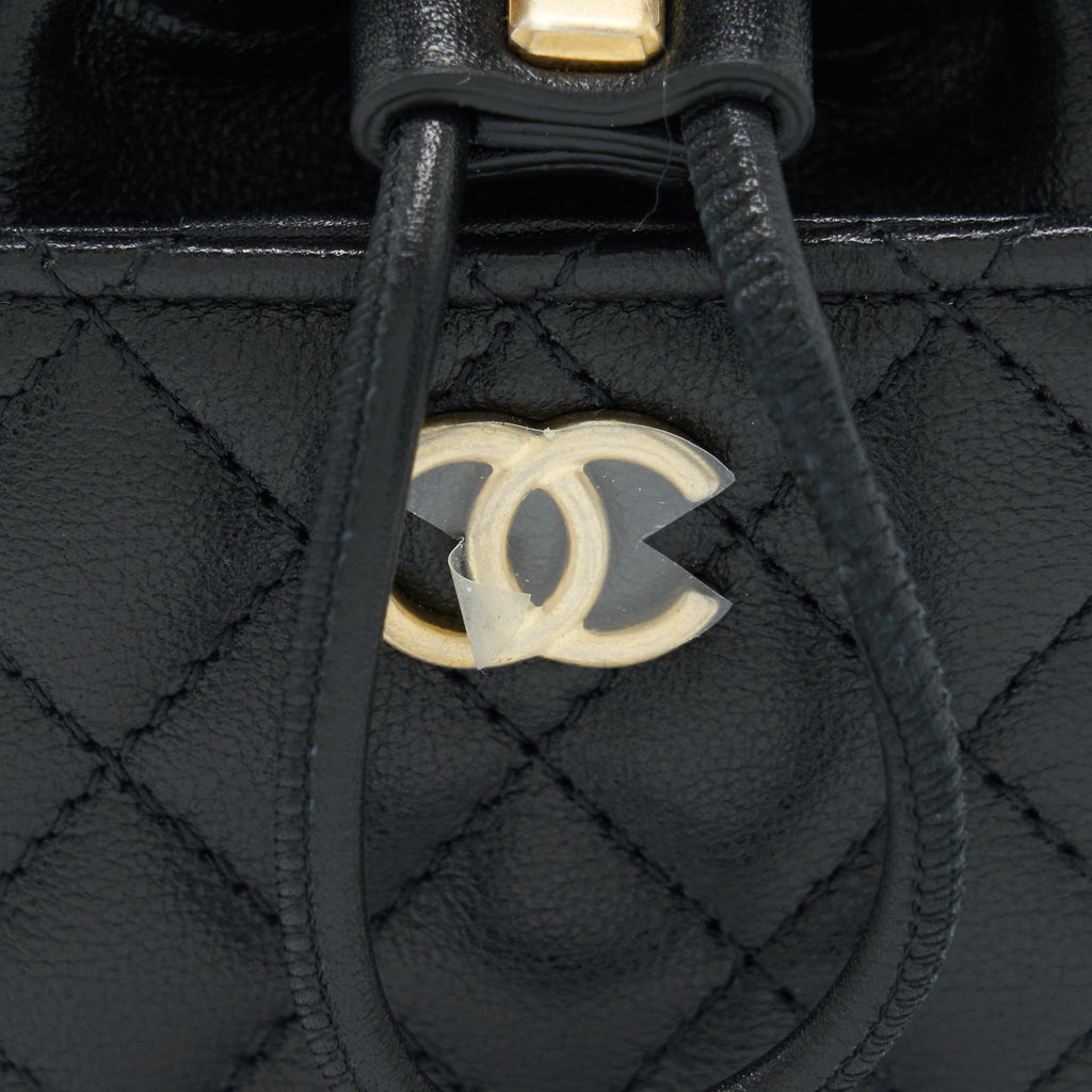 chanel-mini-vanity-pouch-with-chain-lambskin-blac-ghw
