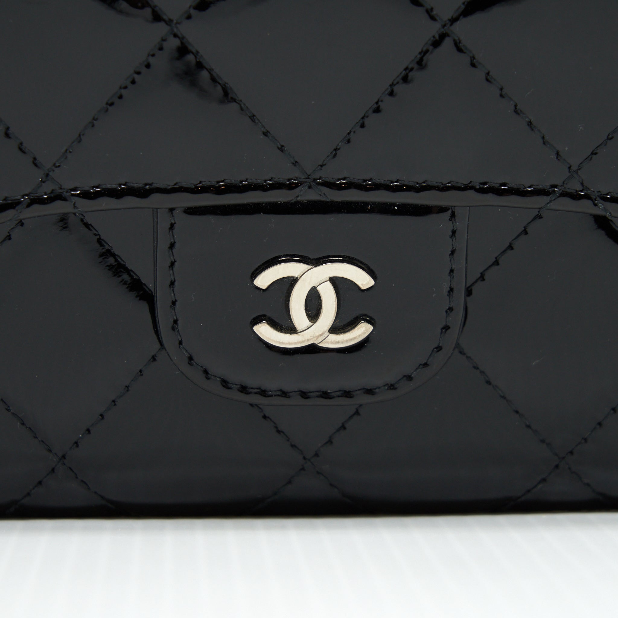 chanel-classic-flap-long-wallet-patent-black-shw