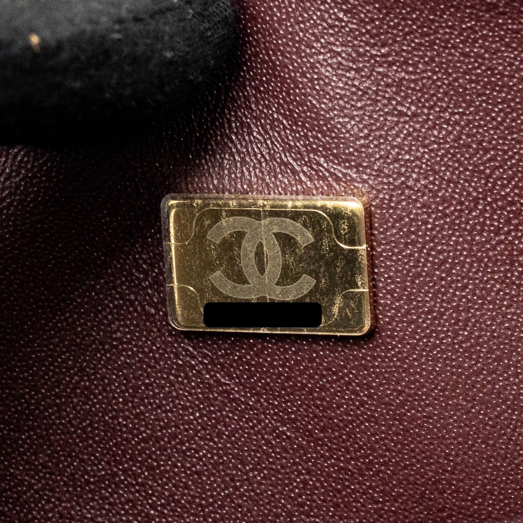 chanel-medium-classic-double-flap-bag-caviar-black-ghw-microchip-12