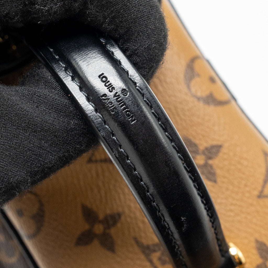 louis-vuitton-vanity-monogram-canvas-ghw