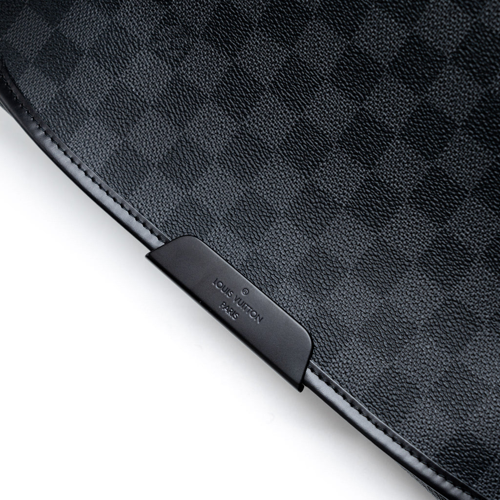louis-vuitton-large-messenger-bag-damier-graphite-canvas-shw
