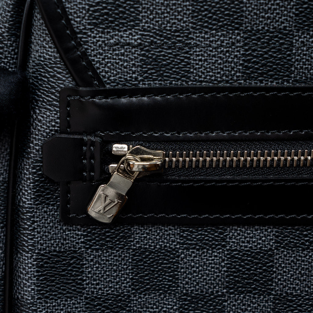 louis-vuitton-large-messenger-bag-damier-graphite-canvas-shw