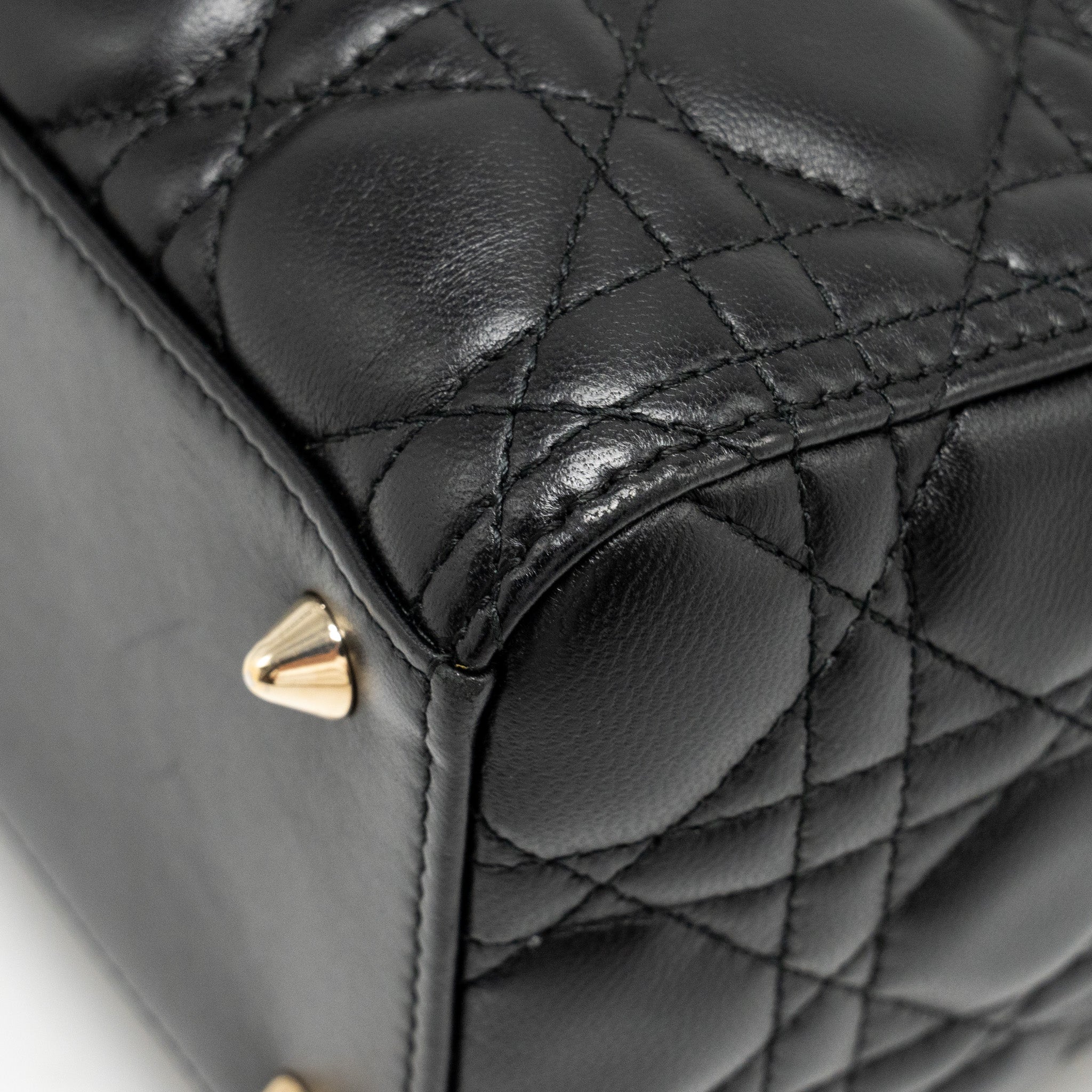 dior-medium-lady-dior-lambskin-black-lghw-1