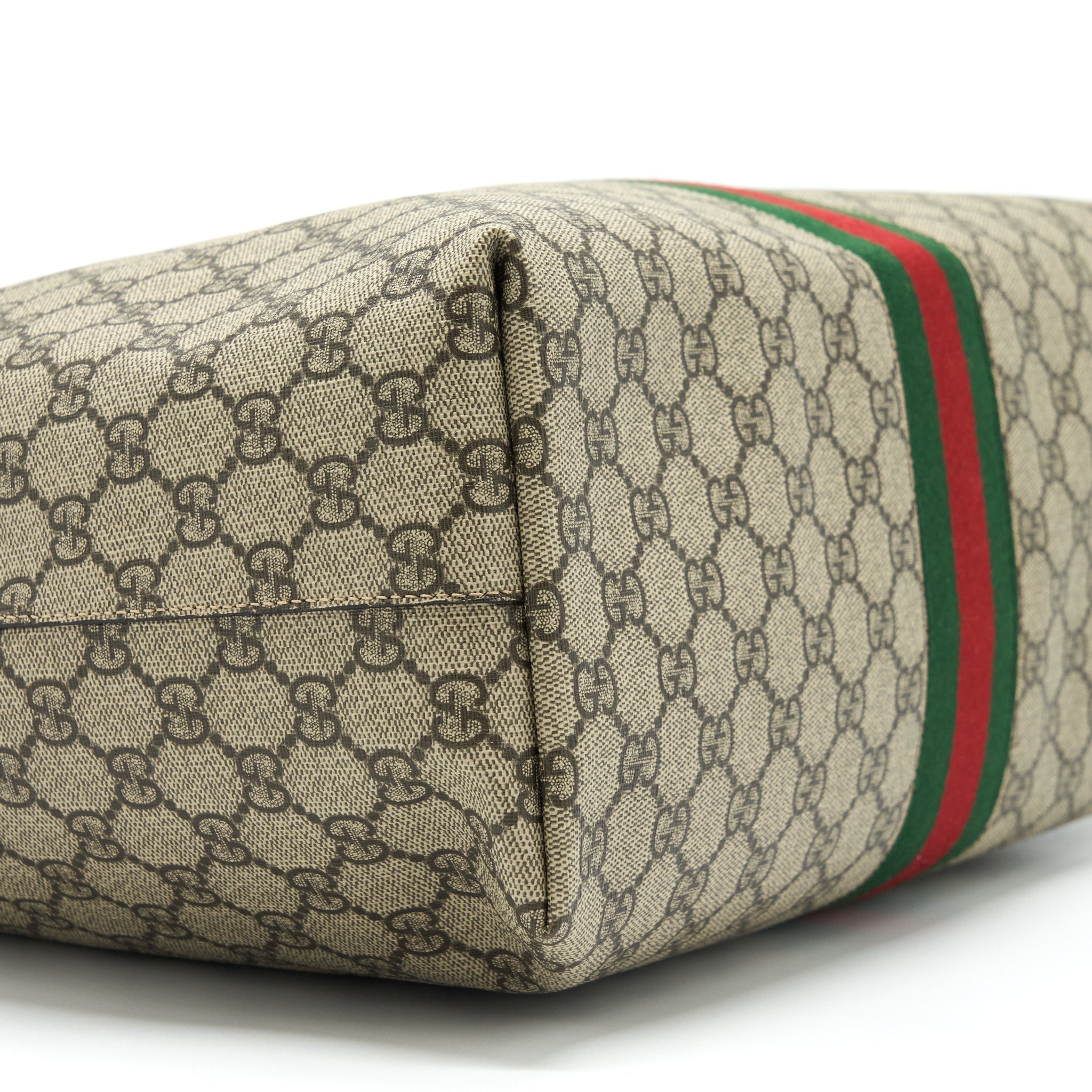 gucci-shopping-tote-bag-gg-supreme-canvas-ghw