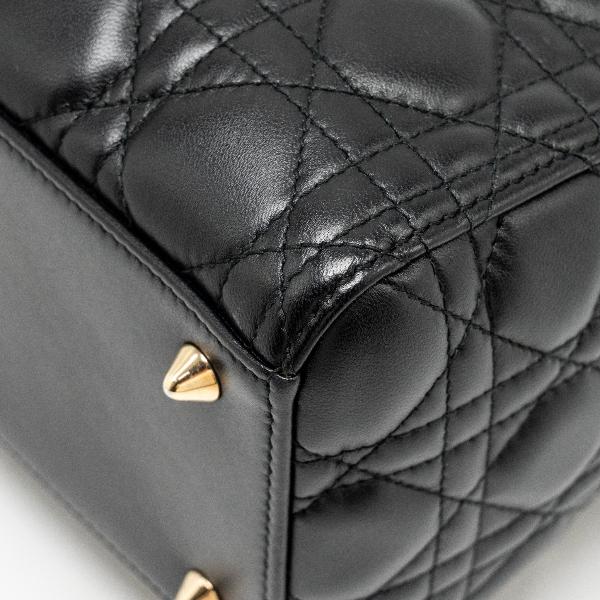 dior-medium-lady-dior-lambskin-black-lghw-1