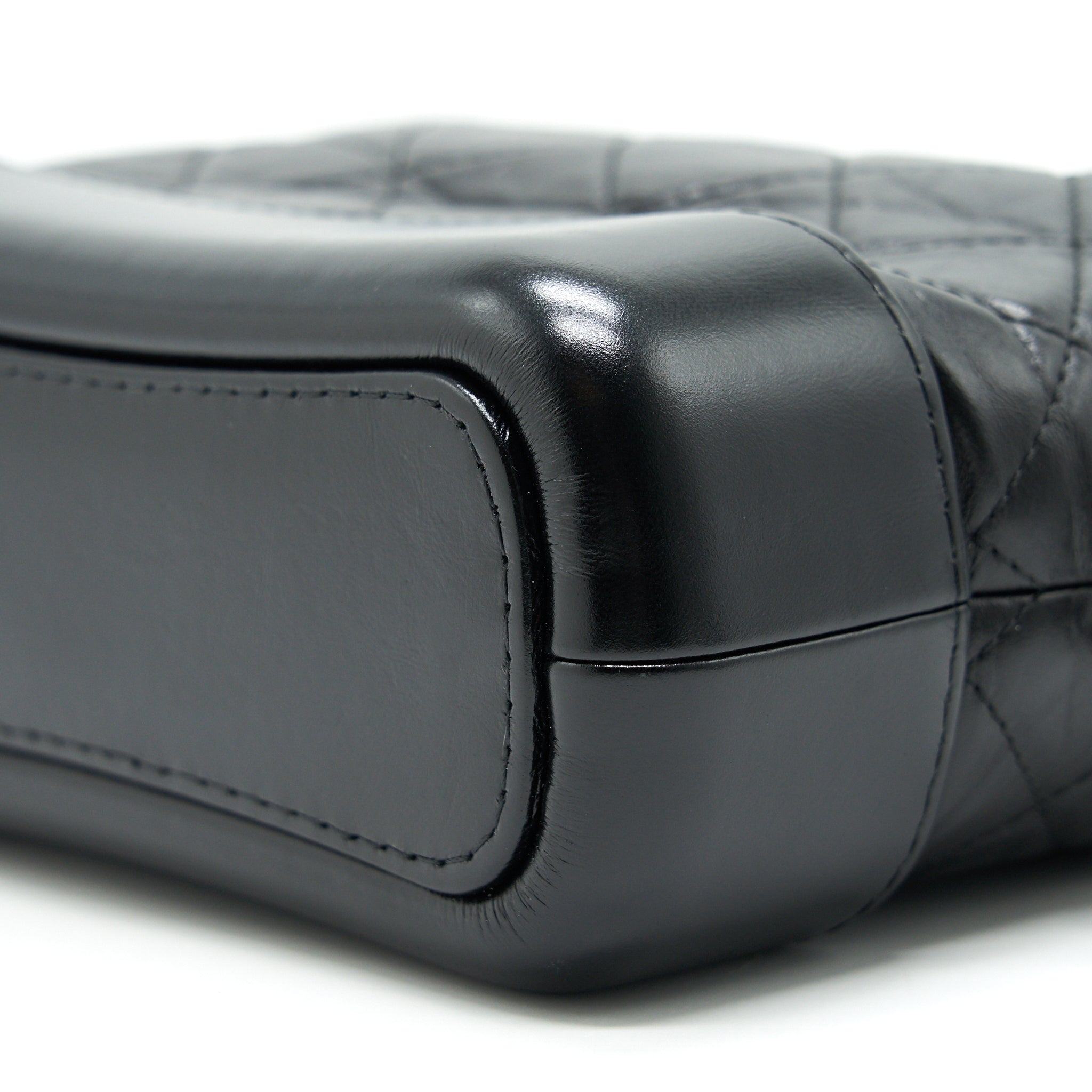 chanel-small-black-gabrielle-hobo-bag-1
