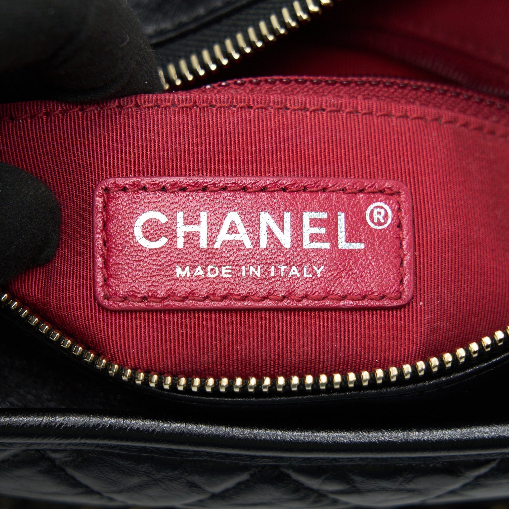 chanel-small-black-gabrielle-hobo-bag-1