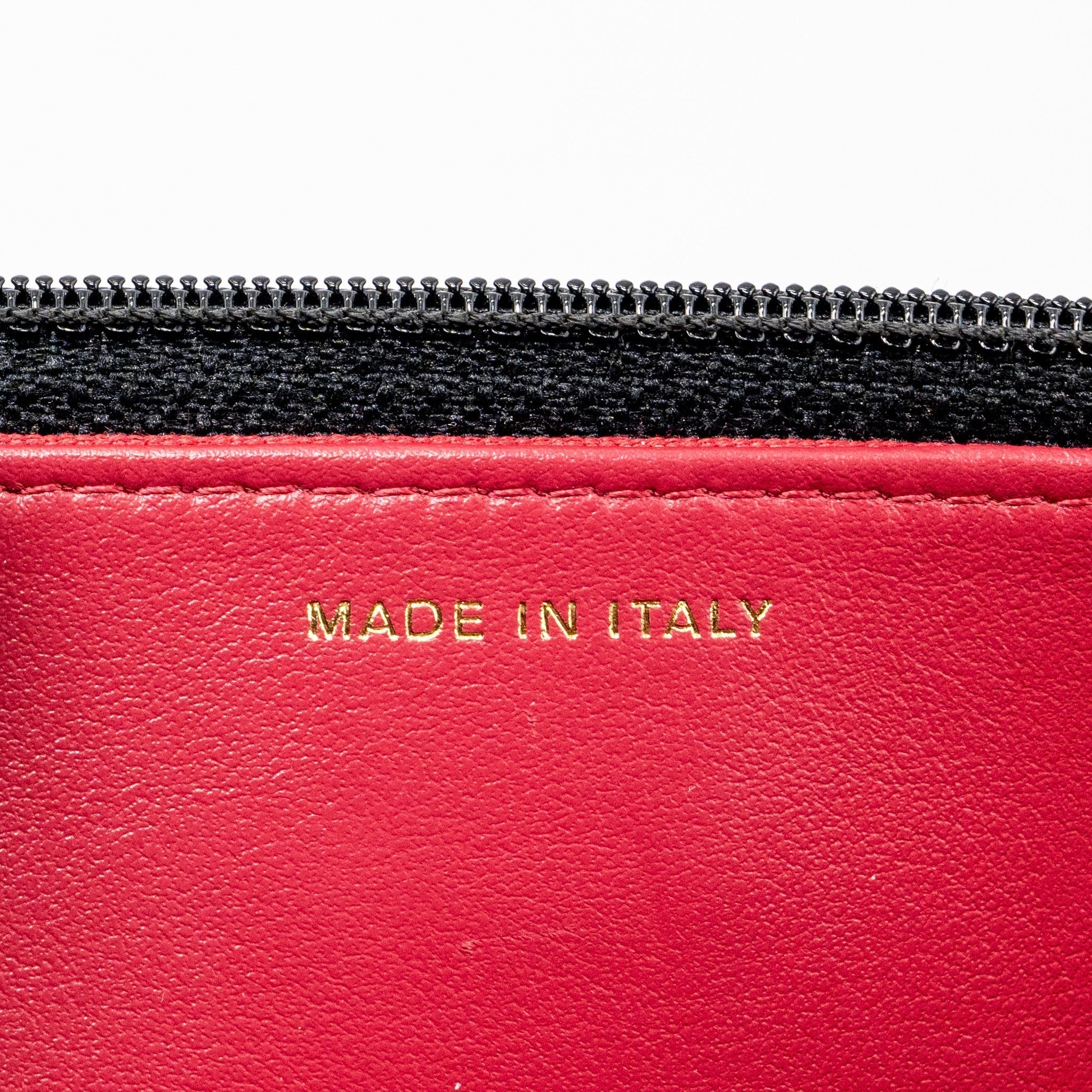 chanel-19-wallet-on-chain-lambskin-black-multicolour-hardware-microchip-1