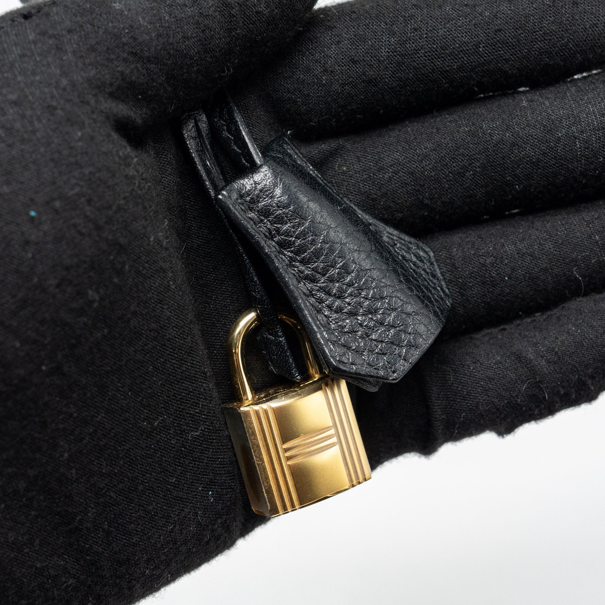 hermes-birkin-25-togo-black-ghw-stamp-c
