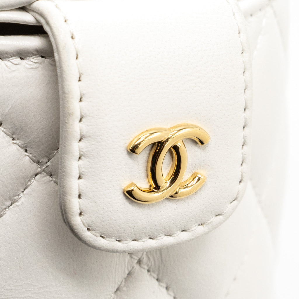 chanel-top-handle-round-vanity-with-chain-lambskin-white-ghw-microchip-copy