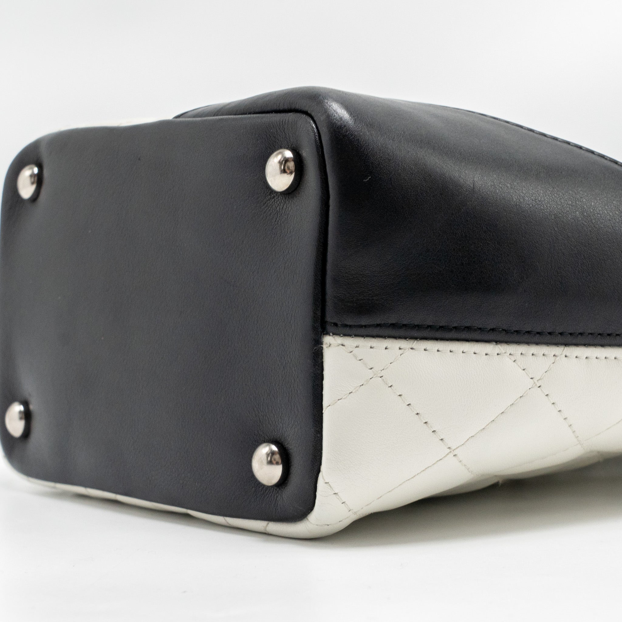 chanel-black-white