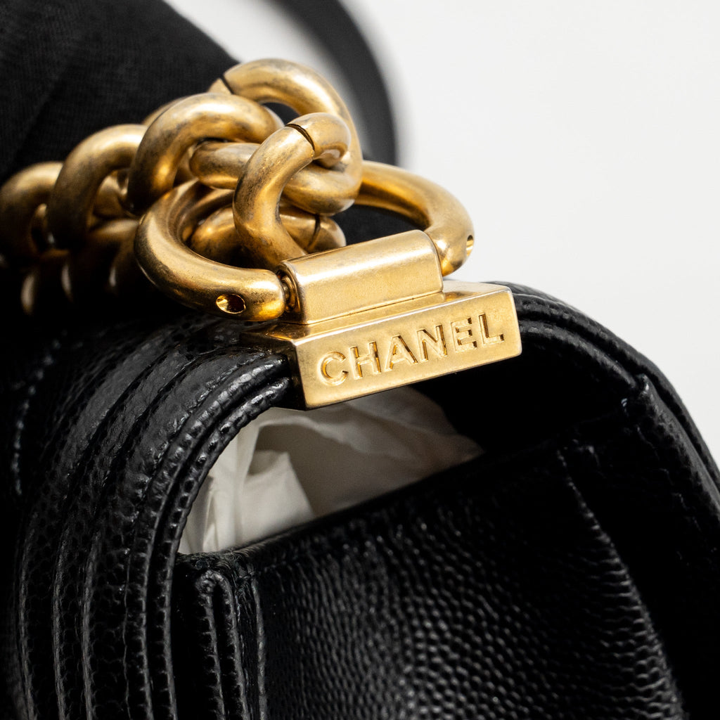 chanel-small-boy-bag-caviar-black-ghw-microchip-4