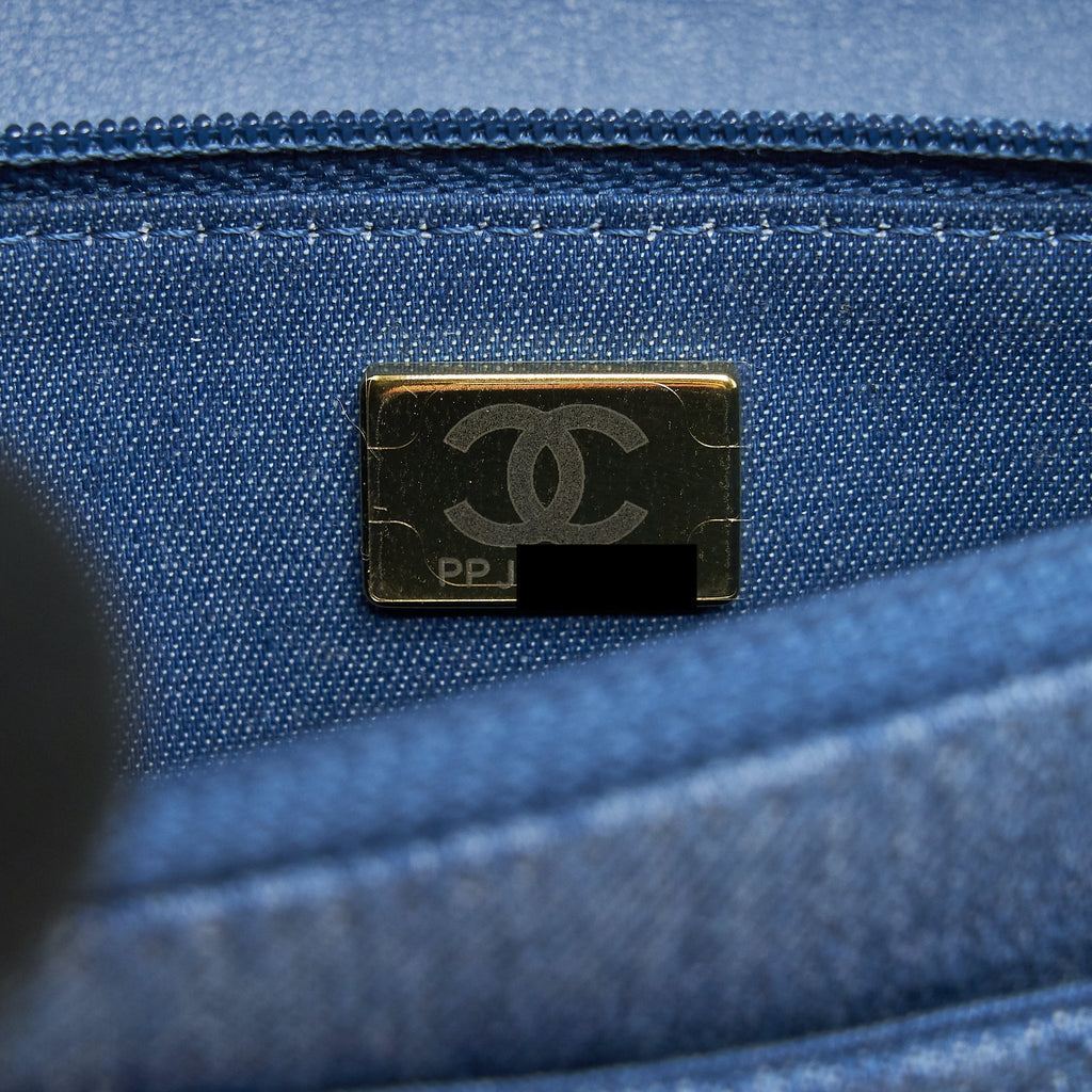 chanel-22c-pearl-crush-wallet-on-chain-denim-ghw