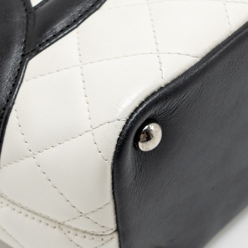 chanel-black-white