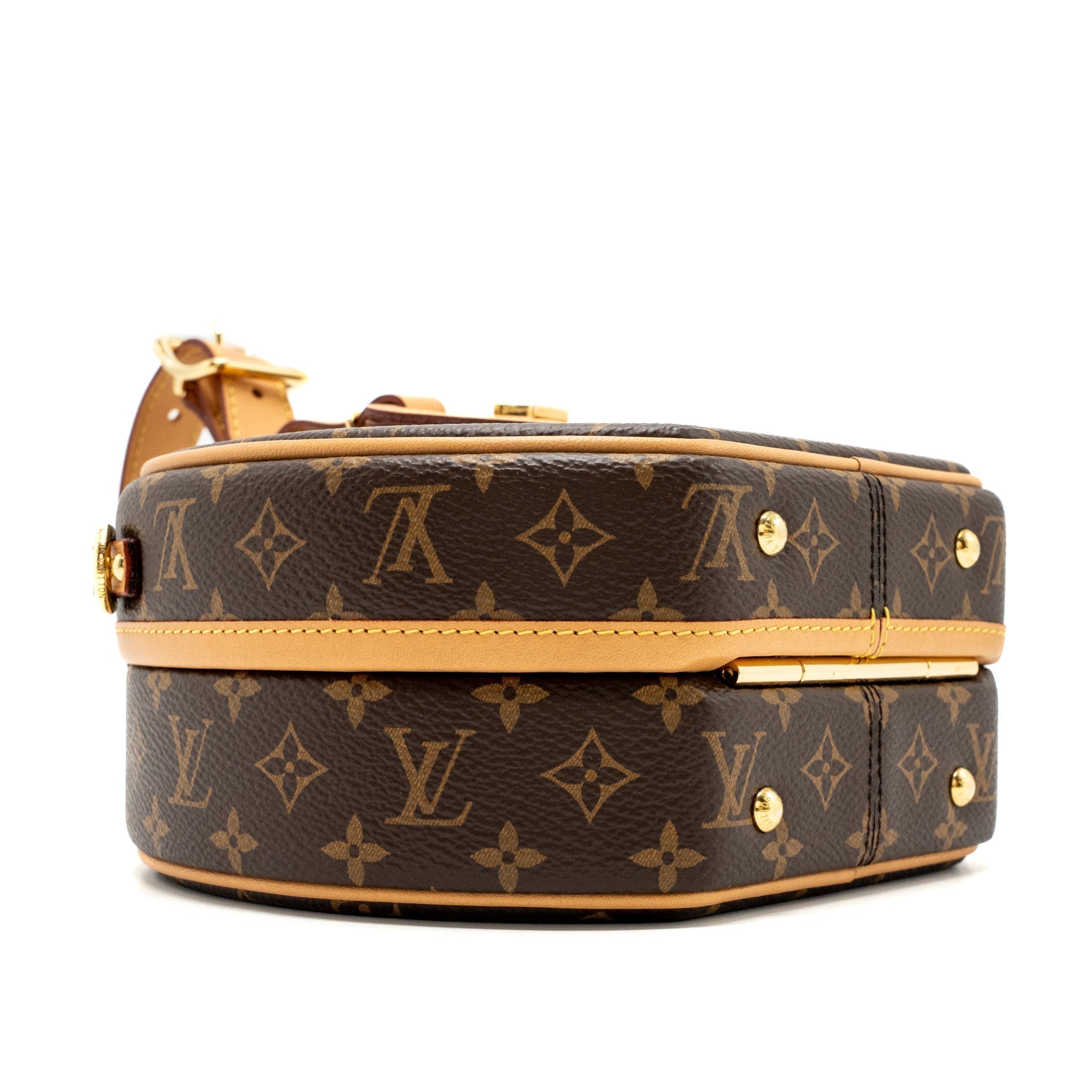 louis-vuitton-petit-boite-chapeau-monogram-canvas-with-ghw