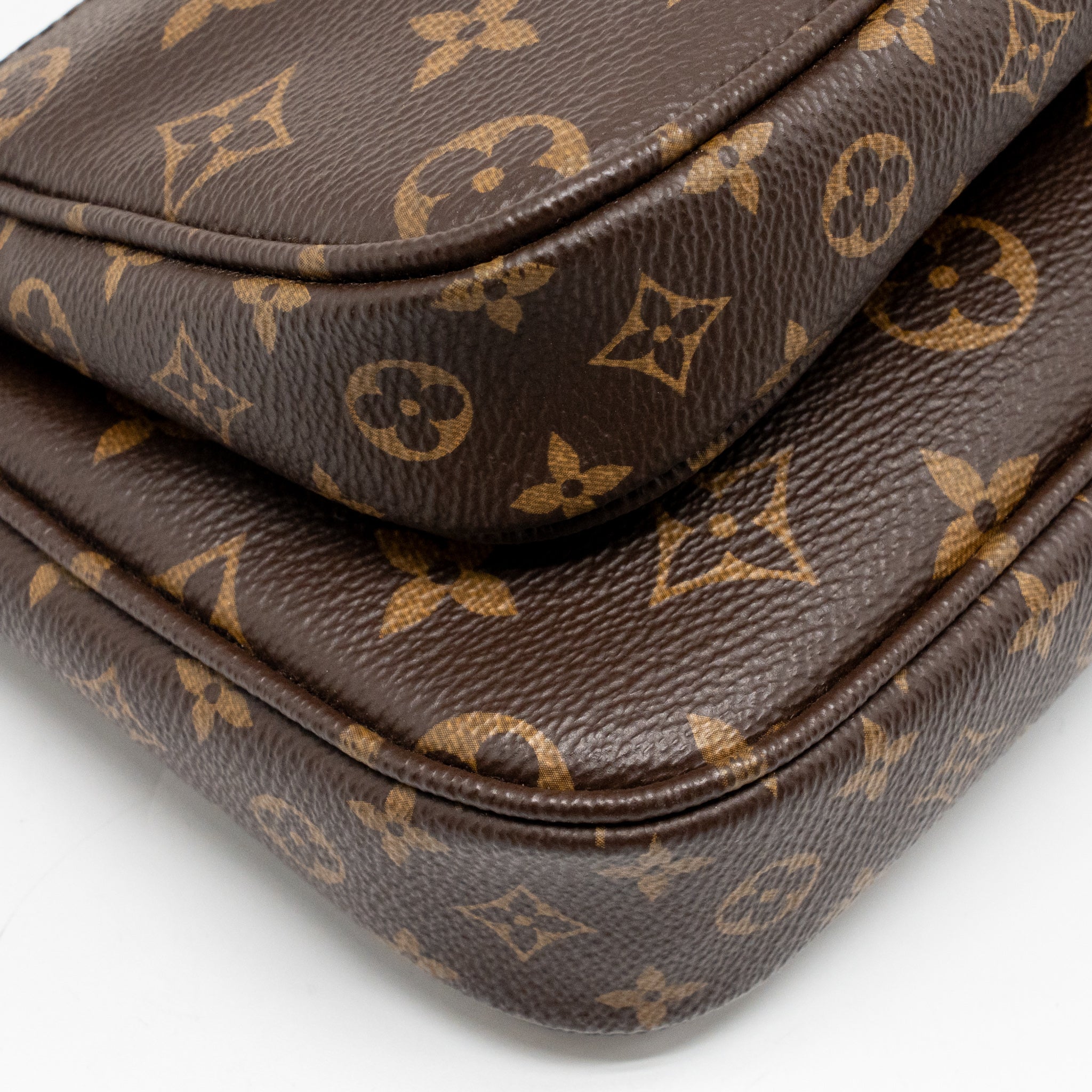 lv-monogram-5