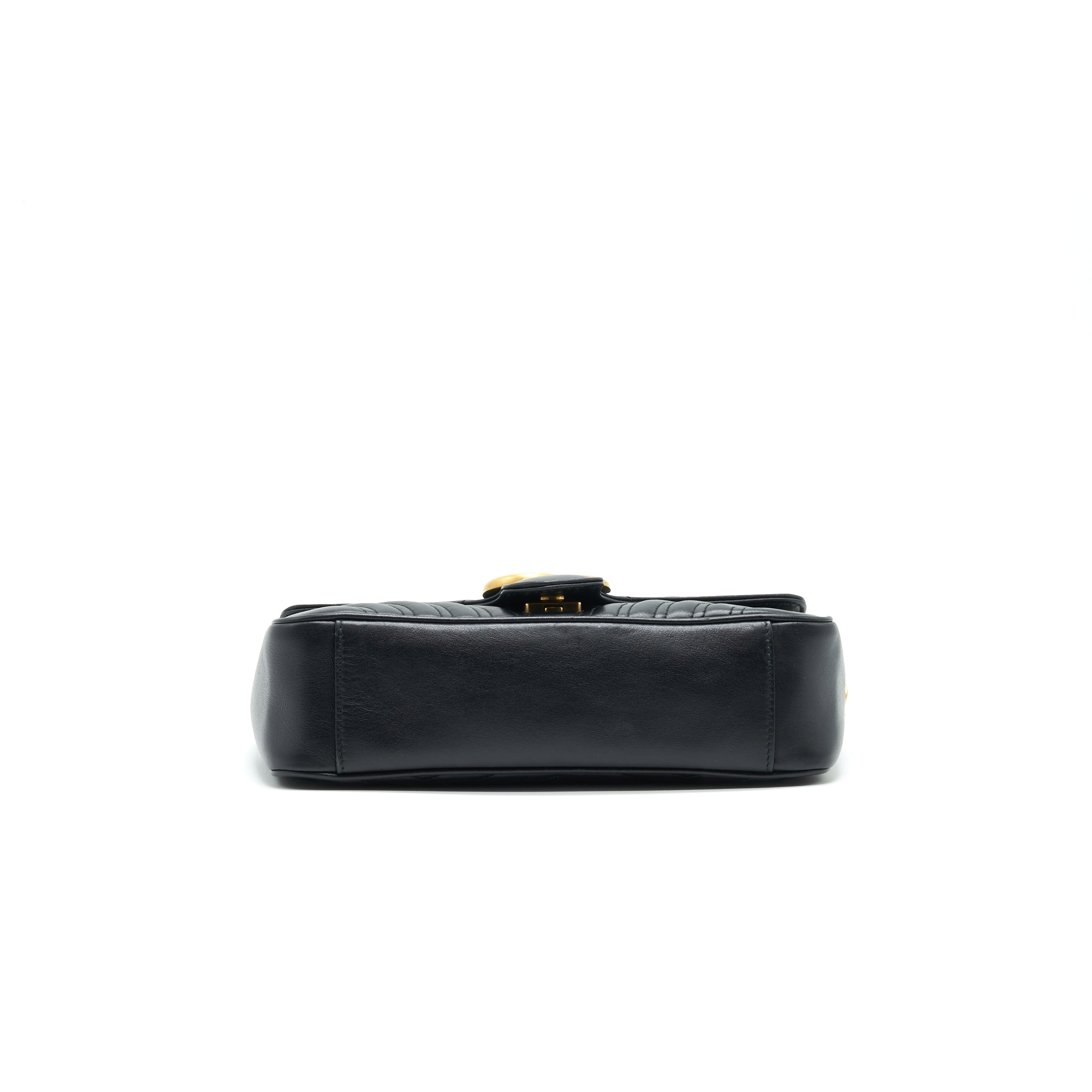 gucci-gg-marmont-small-shoulder-bag-black