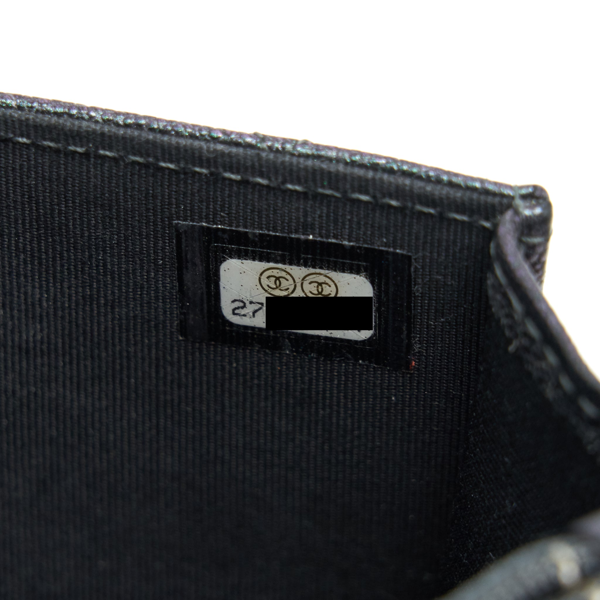 chanel-classic-square-wallet-on-chain-caviar-iridescent-purple-lghw