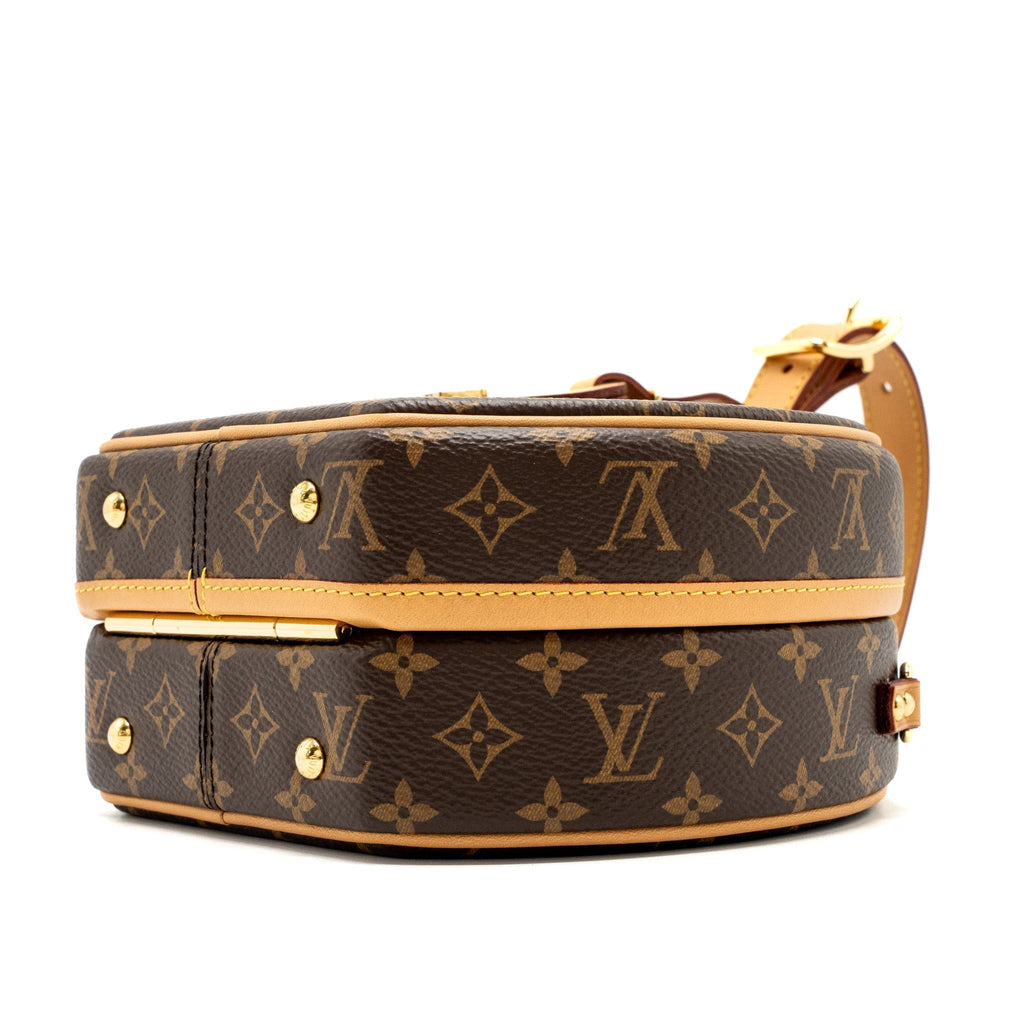 louis-vuitton-petit-boite-chapeau-monogram-canvas-with-ghw