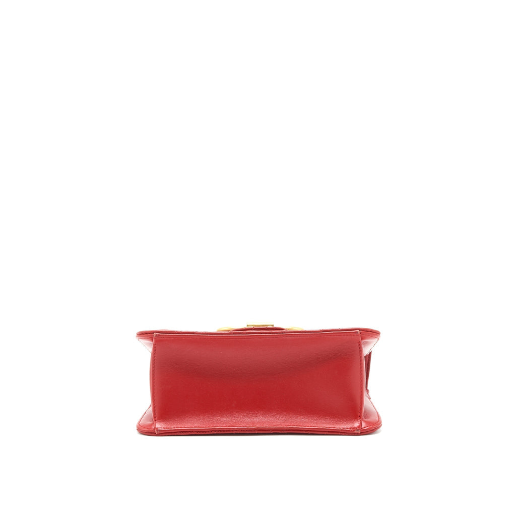 salvatore-ferragamo-gancini-flap-bag-calfskin-black-ghw