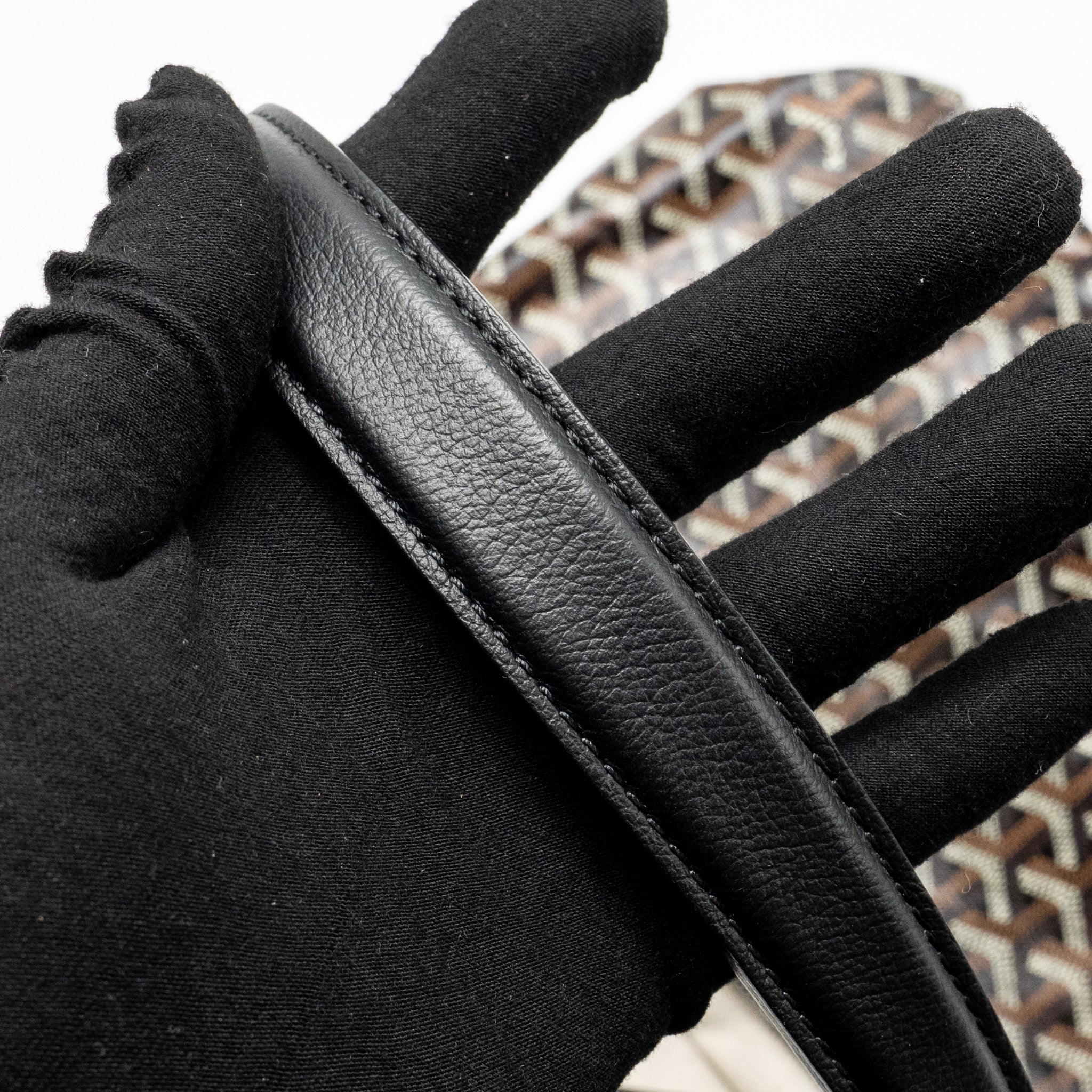 goyard-black