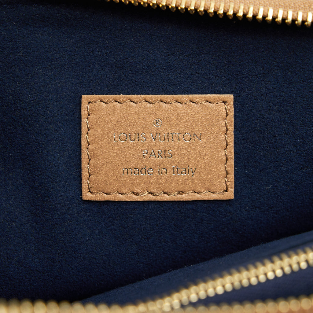 louis-vuitton-coussin-pm-camel