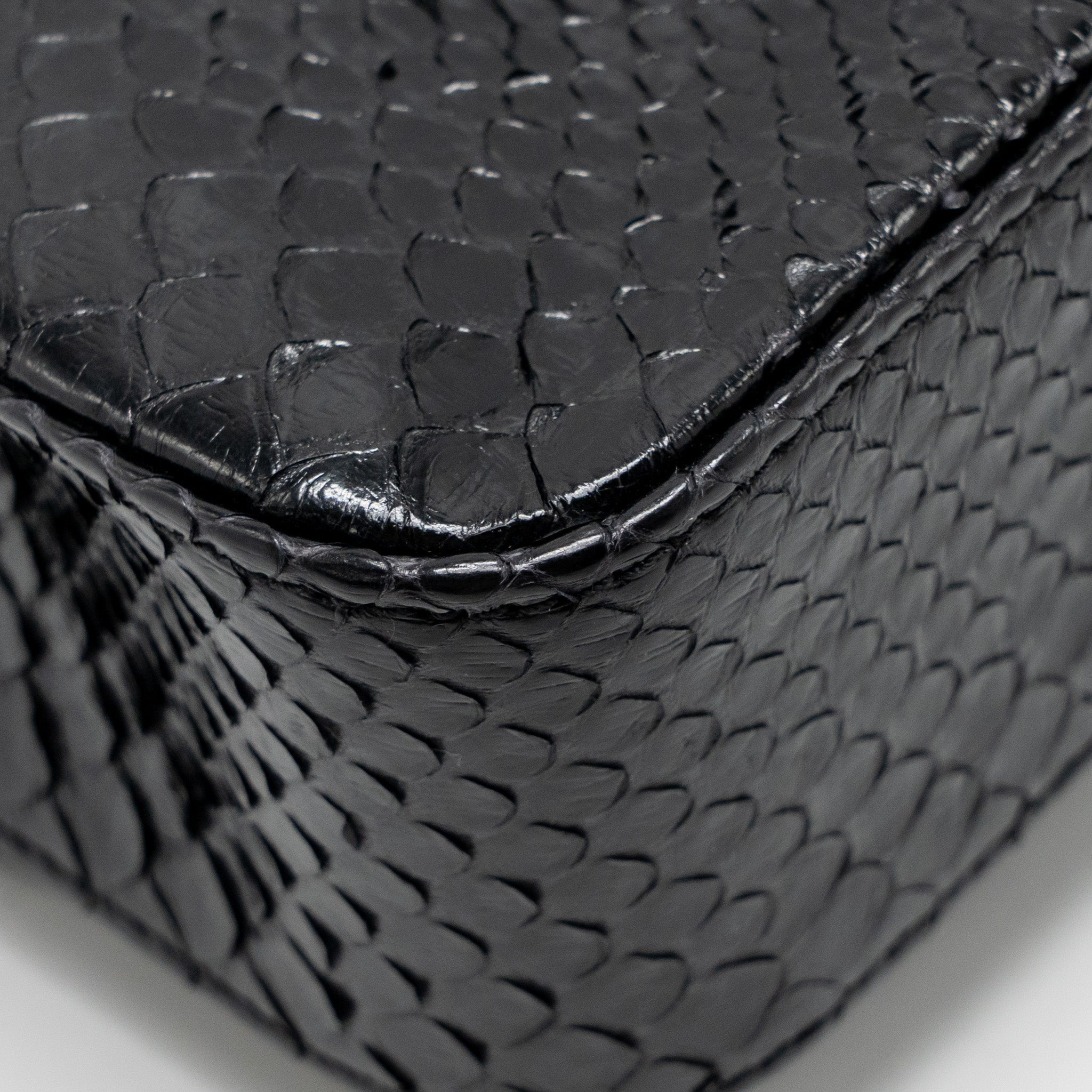 chanel-black-1