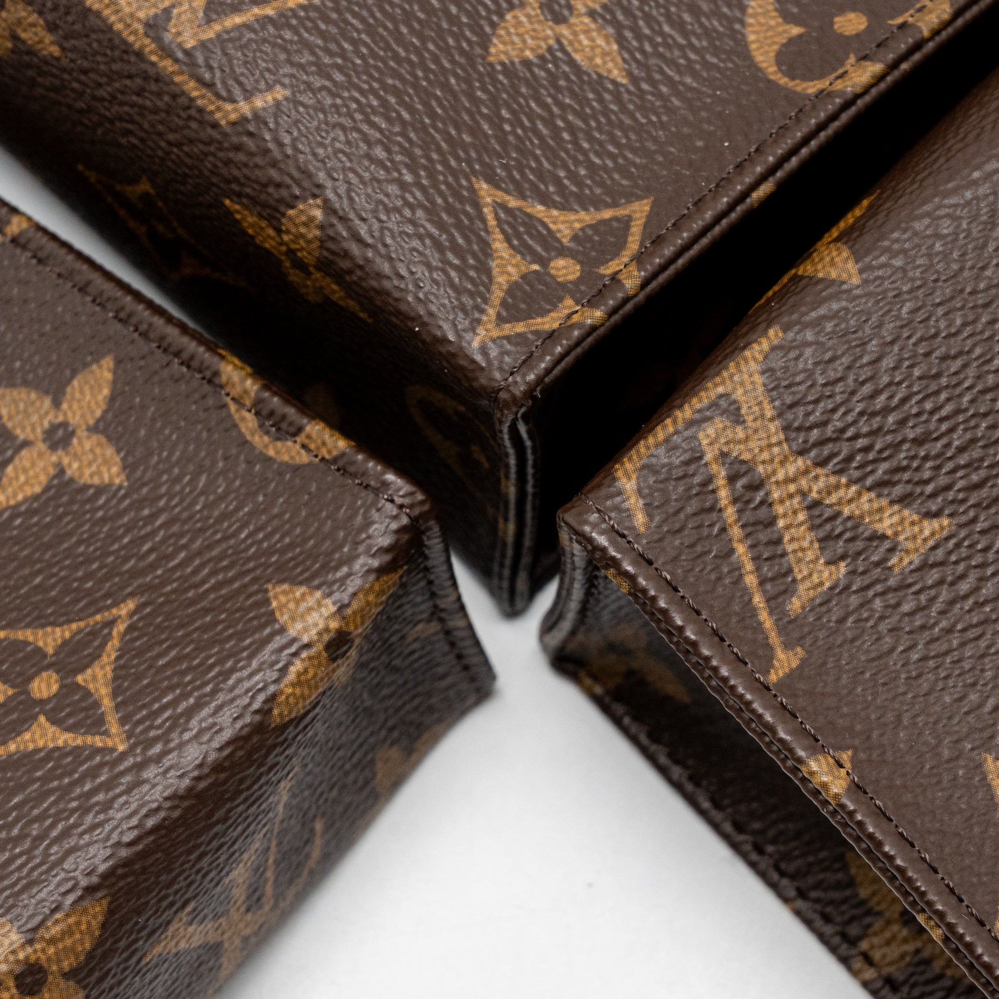 lv-monogram-4