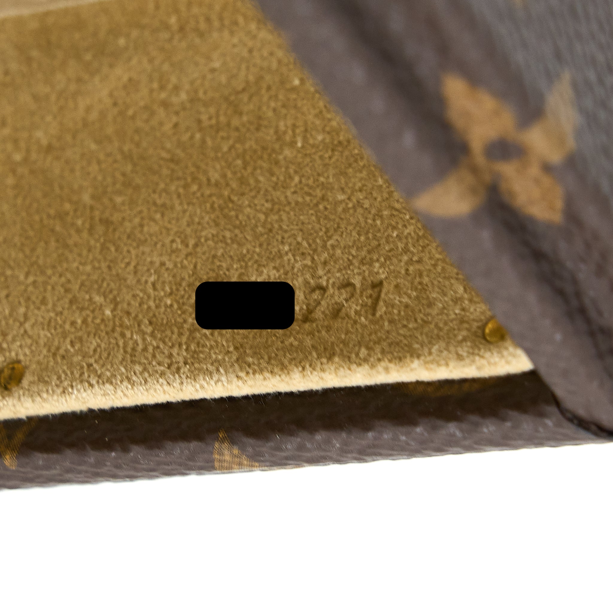 copy-of-louis-vuitton-coffret-tresor-20-monogram-canvas-ghw
