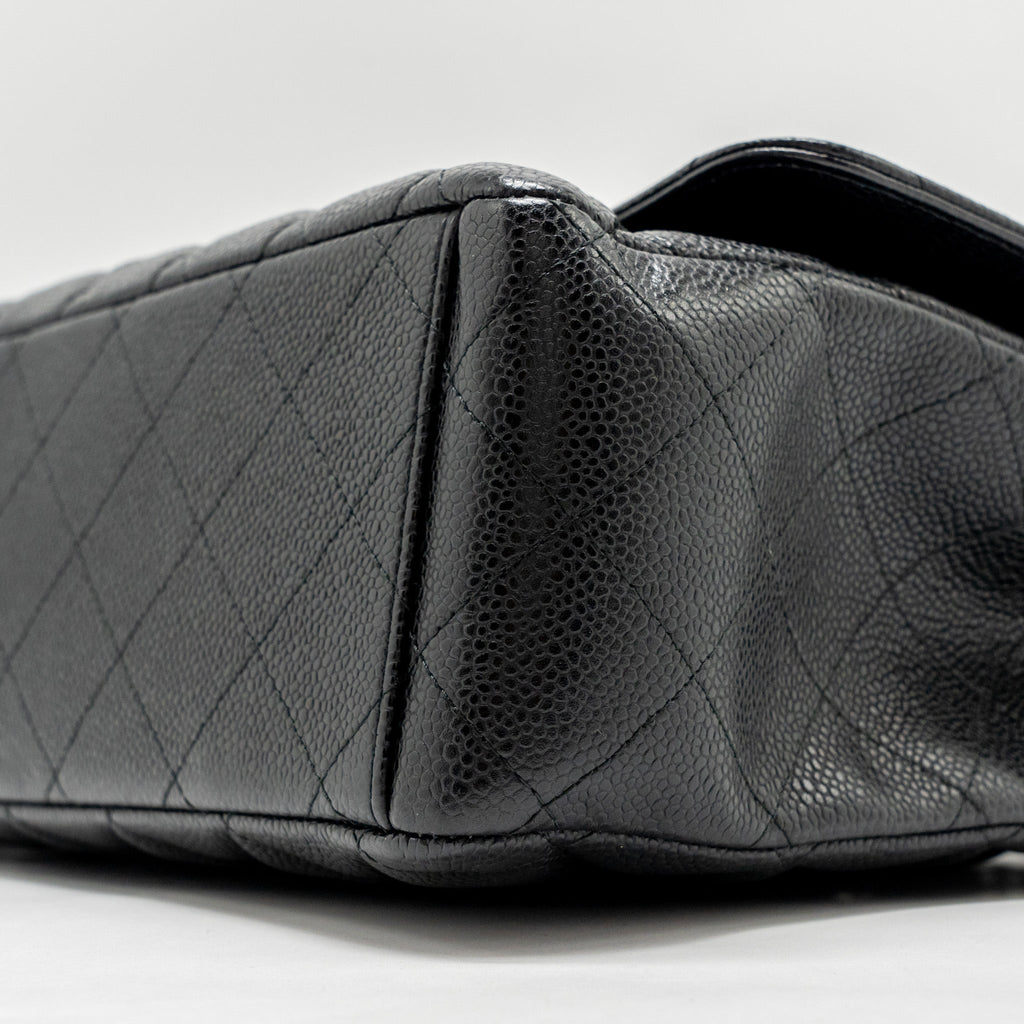 chanel-maxi-classic-double-flap-bag-caviar-black-shw