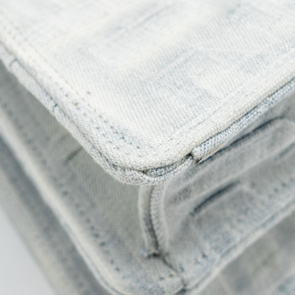 fendi-medium-peekaboo-iseeu-white-denim-shw