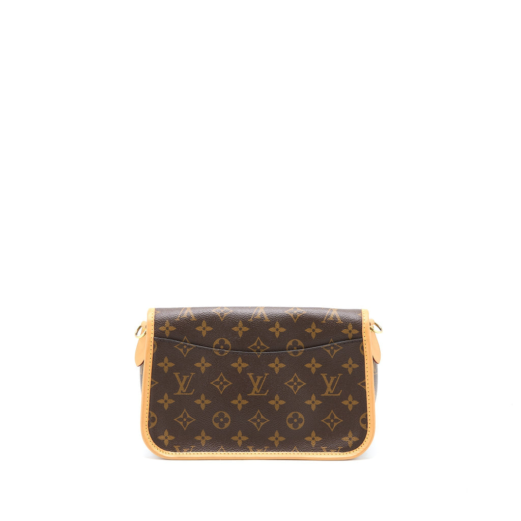 louis-vuitton-diane-bag-monogram-canvas-black-strap-ghw-new-version