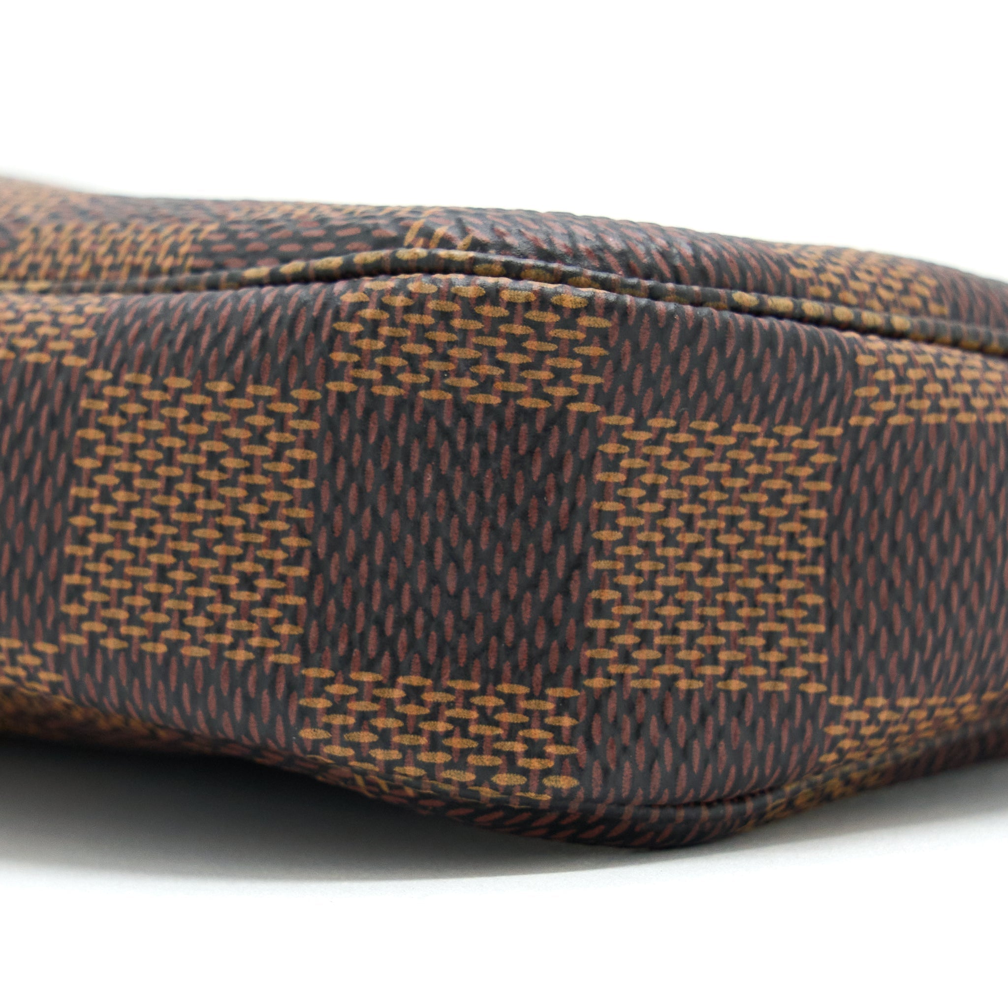 louis-vuitton-mini-pochette-accessories-damier-ebene-ghw