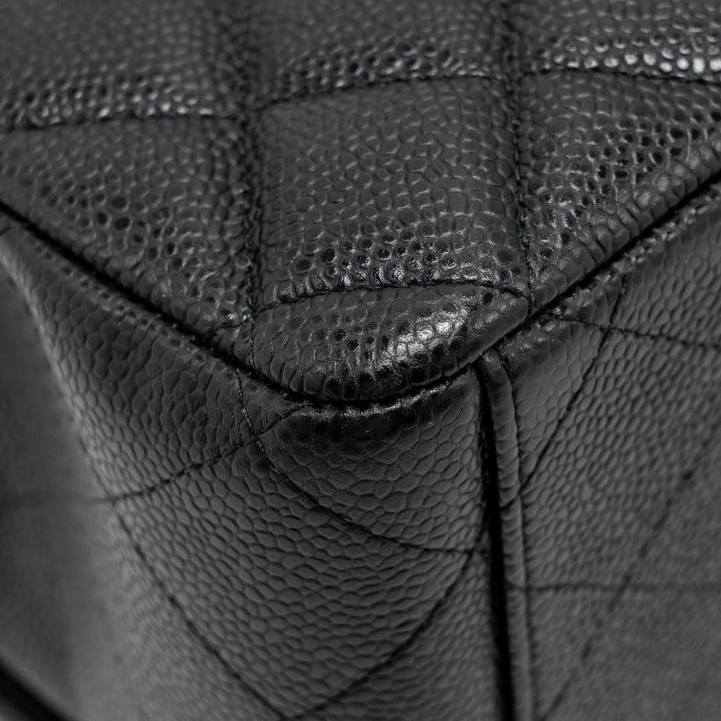 chanel-maxi-classic-double-flap-bag-caviar-black-shw