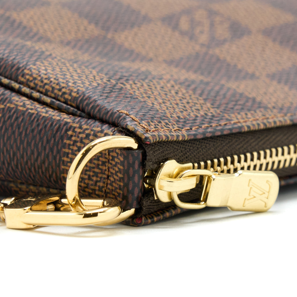 louis-vuitton-mini-pochette-accessories-damier-ebene-ghw