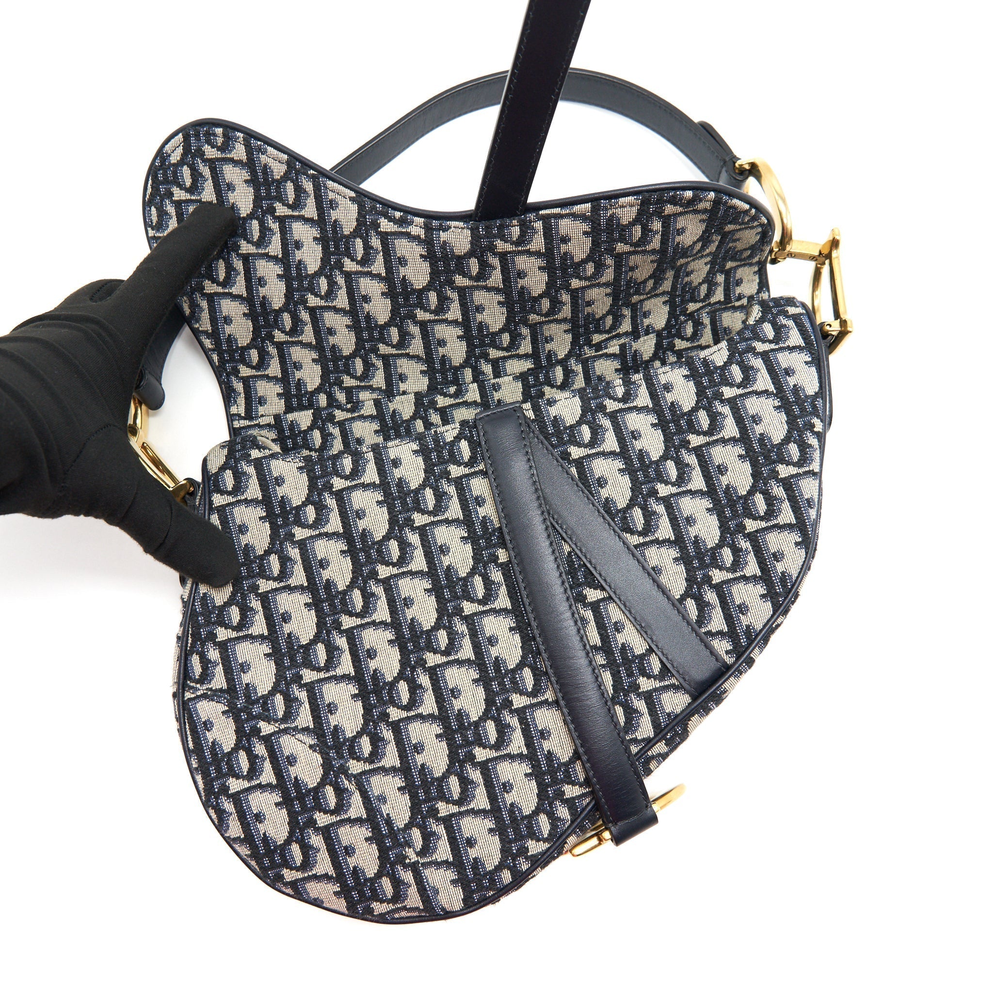 dior-oblique-medium-saddle-bag