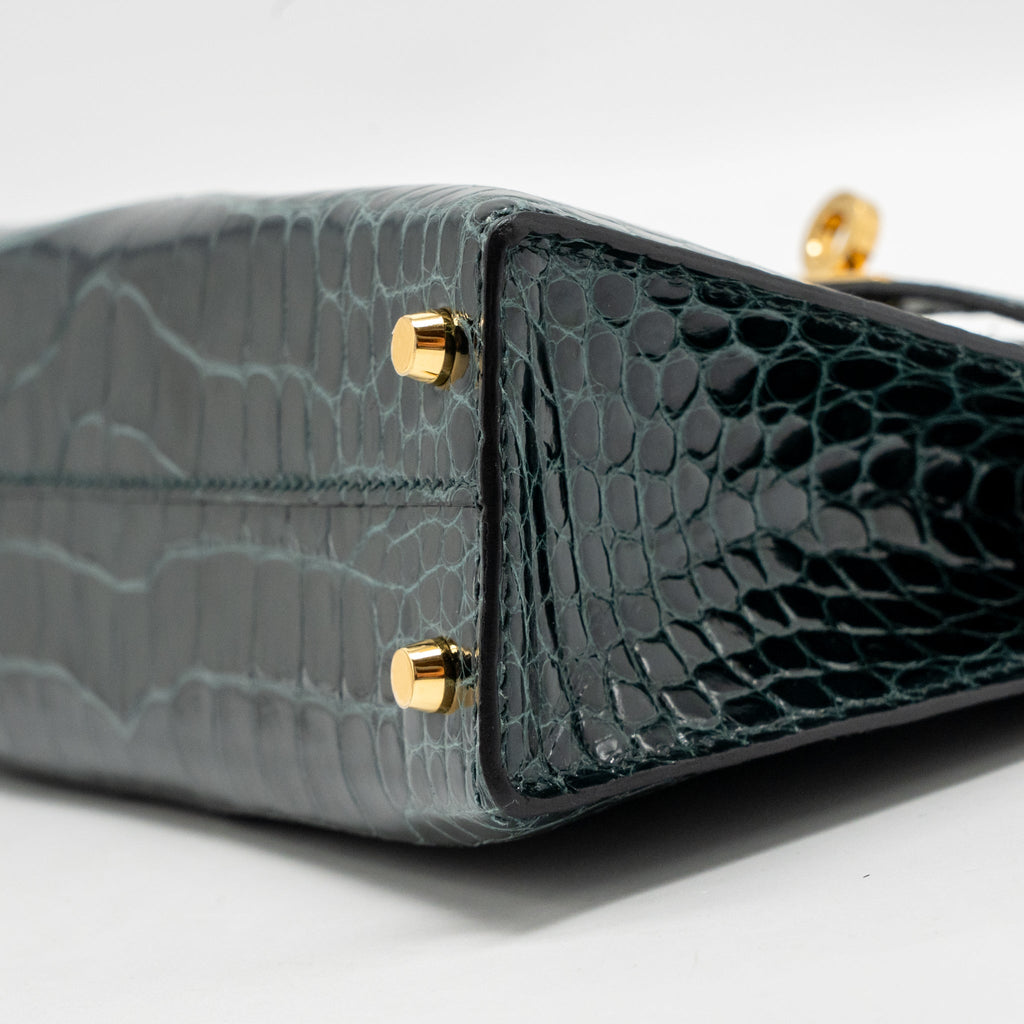 hermes-mini-kelly-ii-shiny-alligator-mississippiensis-6o-vert-cypres-ghw-stamp-y