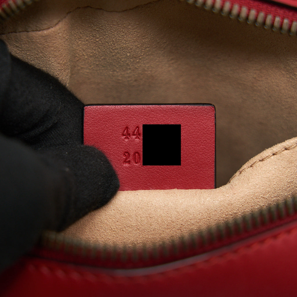 gucci-marmont-camera-bag-in-red