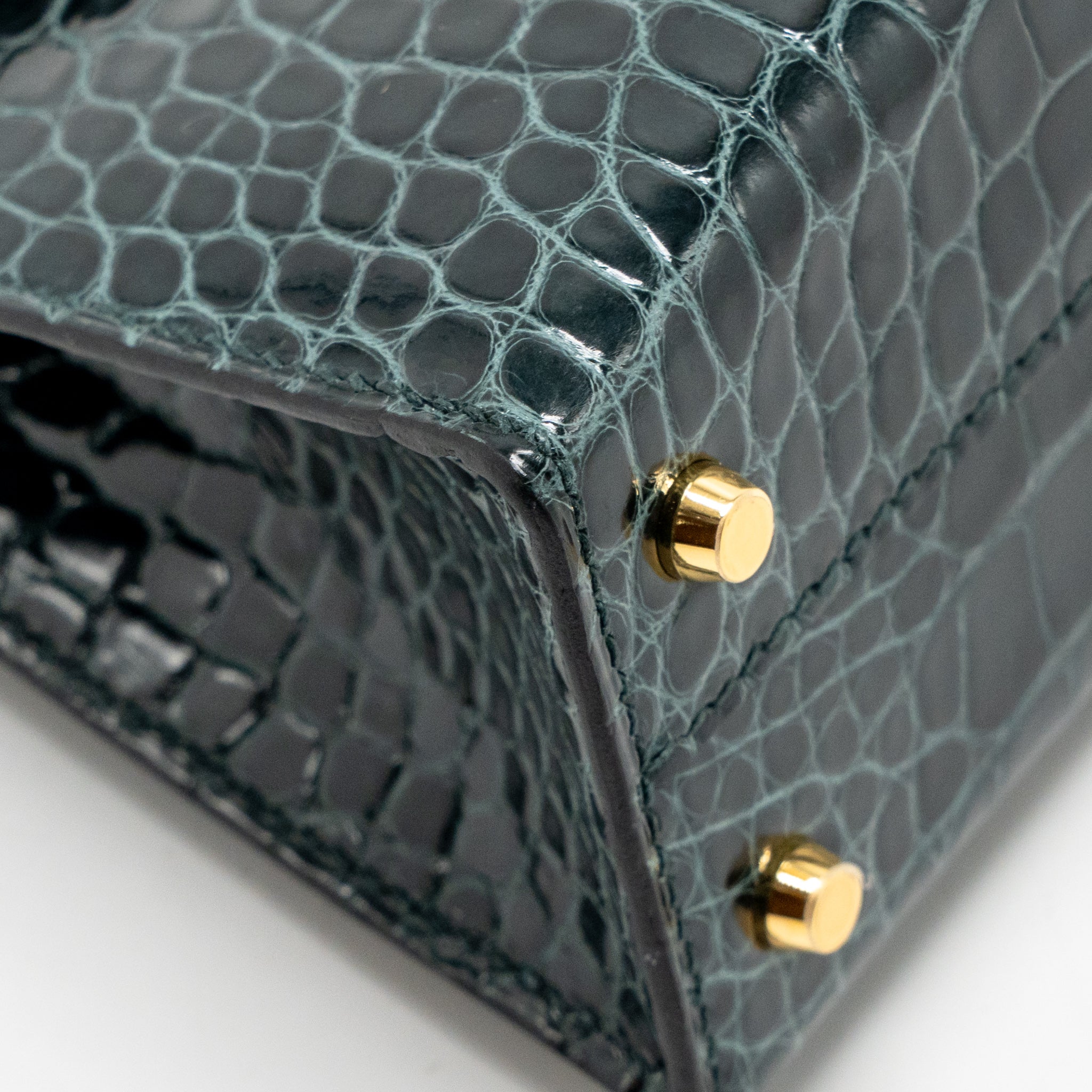 hermes-mini-kelly-ii-shiny-alligator-mississippiensis-6o-vert-cypres-ghw-stamp-y