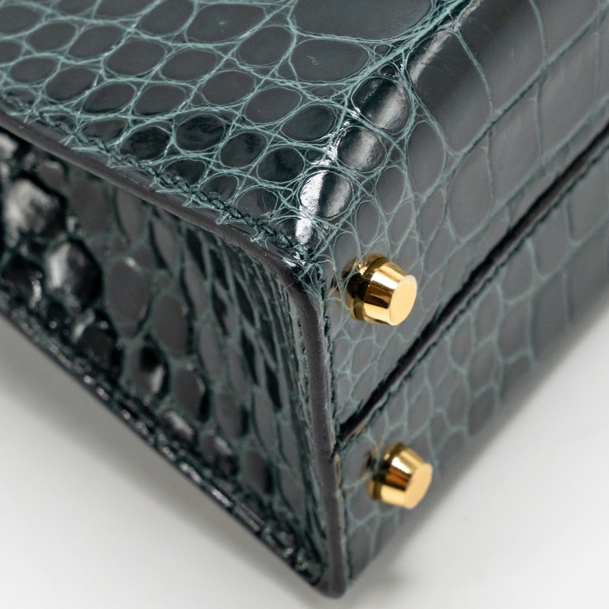 hermes-mini-kelly-ii-shiny-alligator-mississippiensis-6o-vert-cypres-ghw-stamp-y
