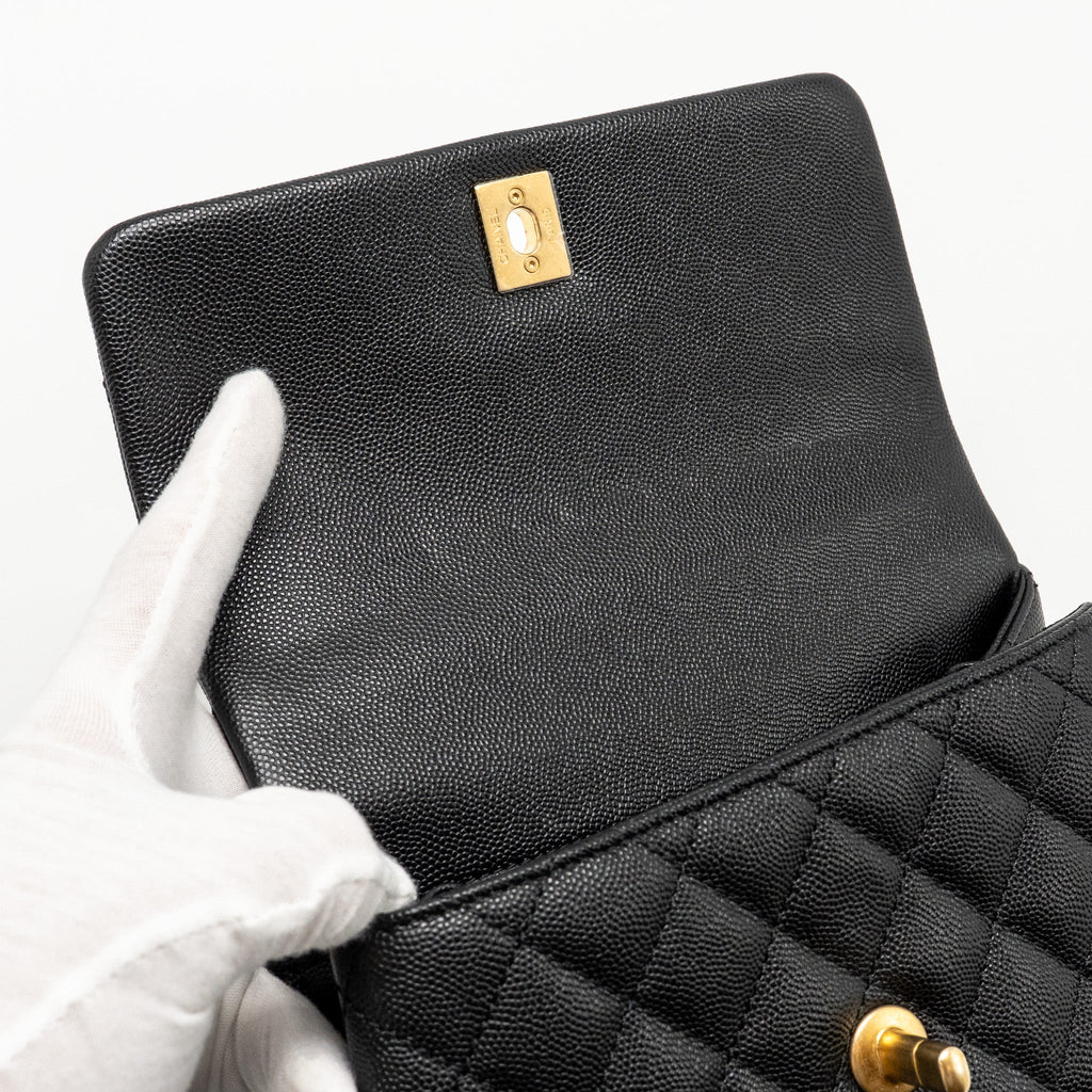 chanel-small-coco-handle-with-snake-embossed-handle-caviar-black-ghw