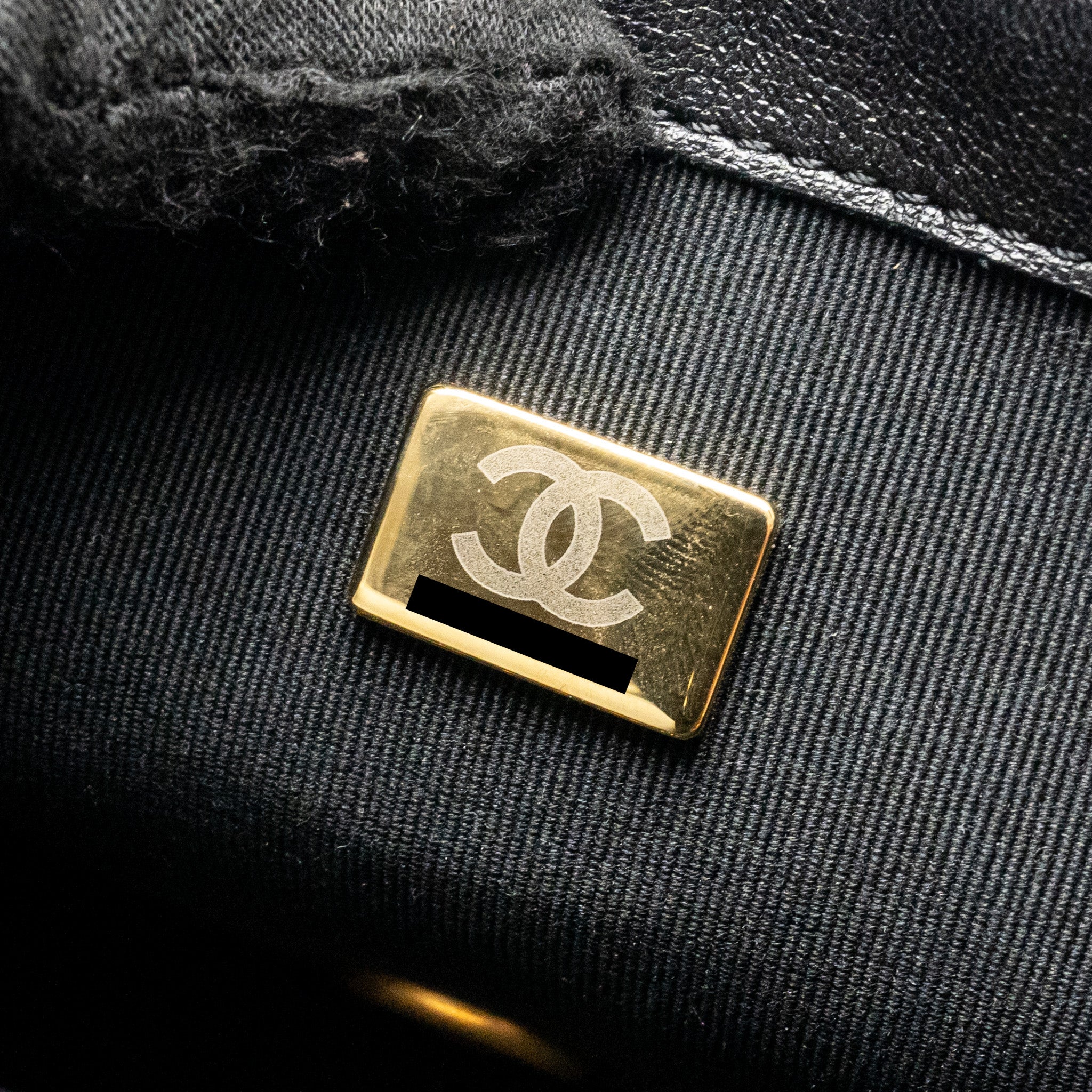 chanel-quilted-mini-flap-bag-with-detailed-chain-lambskin-black-ghw-microchip